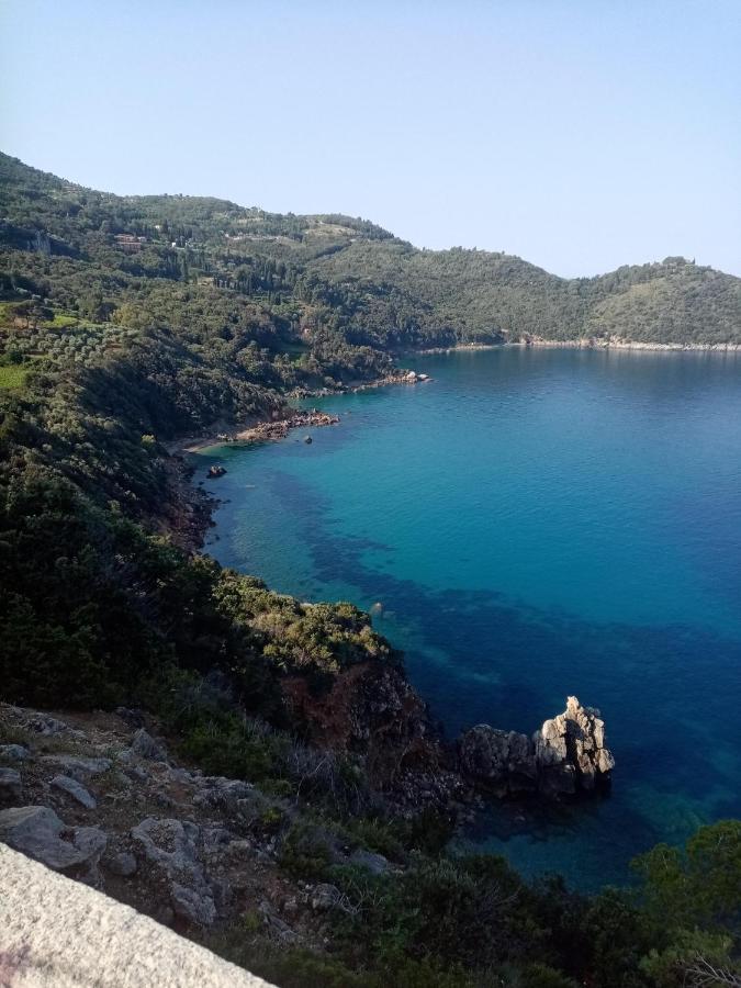 Cottage Pura Vigna Immerso Nella Natura Vicino Al Mare Porto Santo Stefano  Buitenkant foto